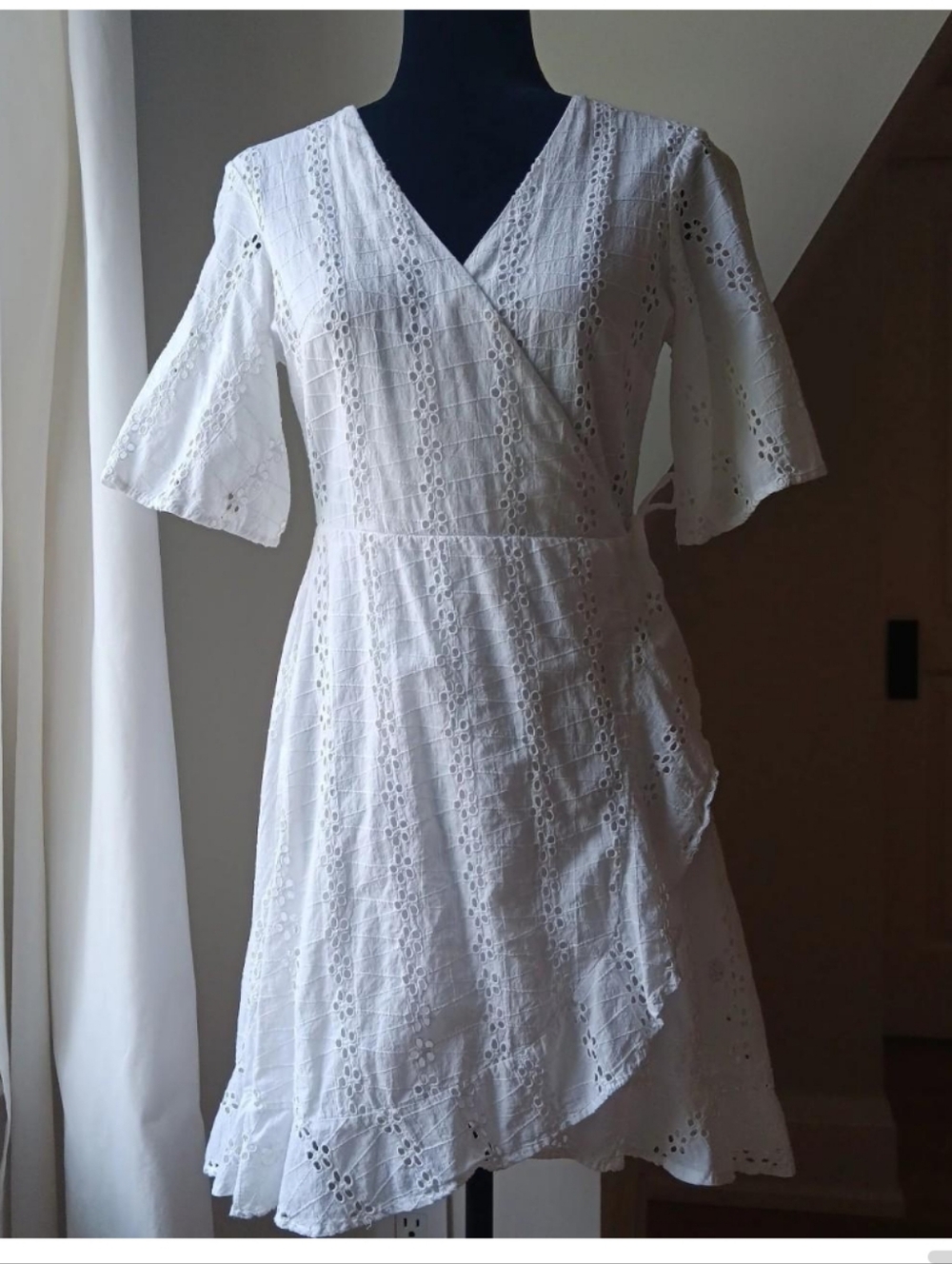 White Eyelet Wrap Summer Dress ❤️